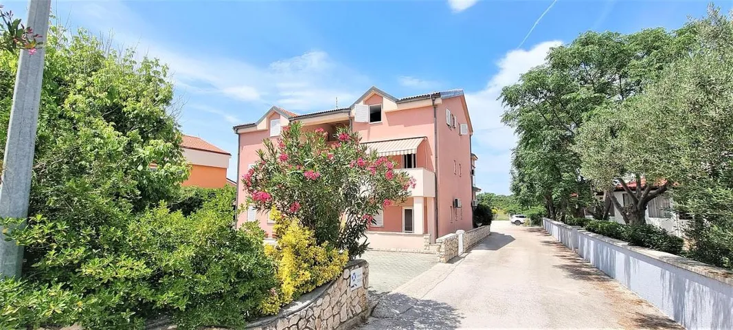 Casa de huéspuedes para 2 personas, con terraza - 1