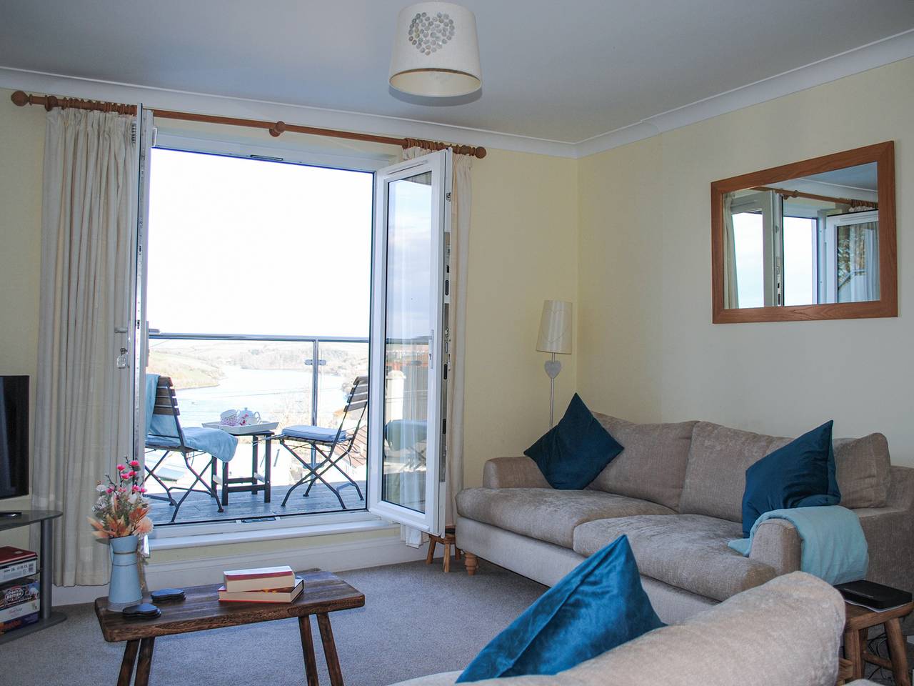 4 Lyndhurst in Salcombe, South Devon