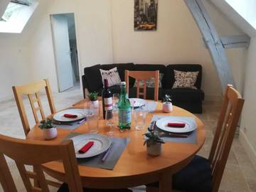 Appartement De Vacances pour 4 Personnes dans Luynes, Vallée de la Loire, Photo 1