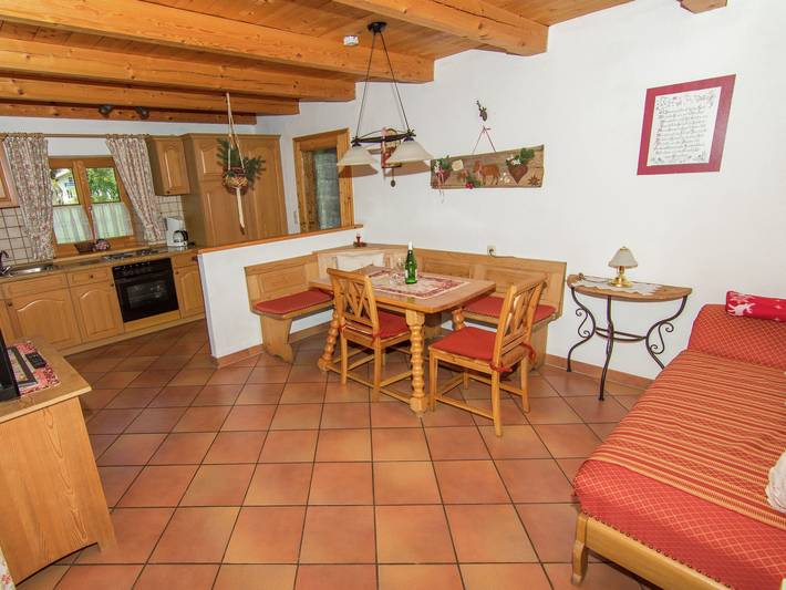 Ferienhaus für 5 Personen, mit Terrasse und Garten sowie Pool und Sauna in Übersee - 4