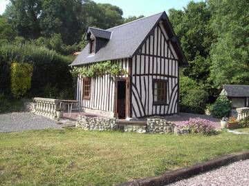 Gîte pour 2 personnes, avec jardin en Normandie