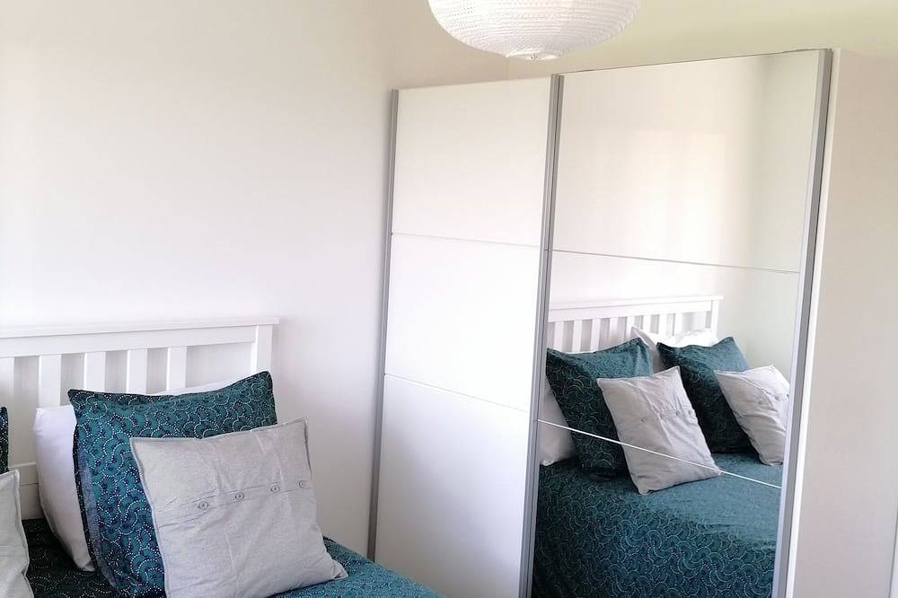 Entire apartment, Beautiful 2 bedroom apartment close to Disney in Montévrain, Seine-et-Marne