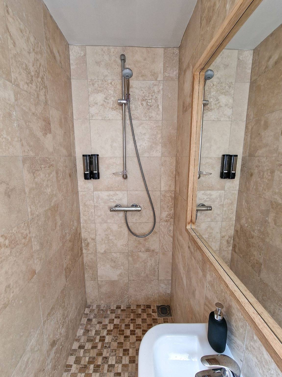 Entire apartment, Luxury Piccadilly Duplex Flat by City Superhost in Manchester, Greater Manchester