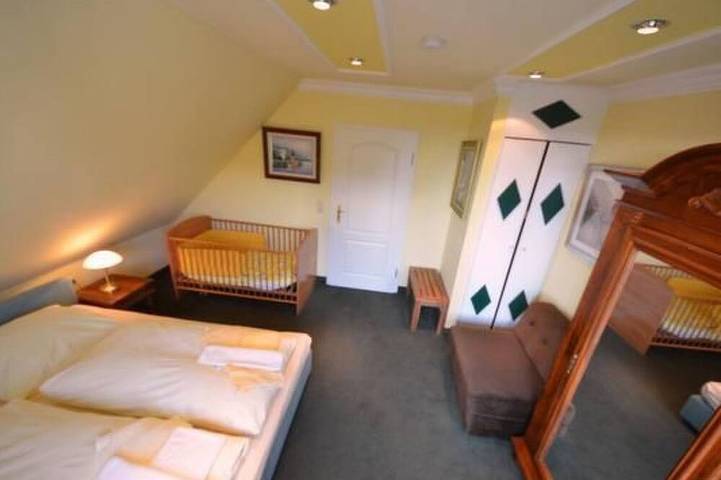 Ferienhaus für 8 Personen, mit Garten in Groß Zicker - 3