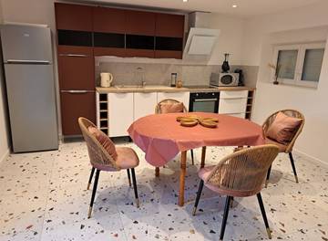 Gîte pour 4 personnes, avec jardin et jacuzzi dans Centre-Val de Loire