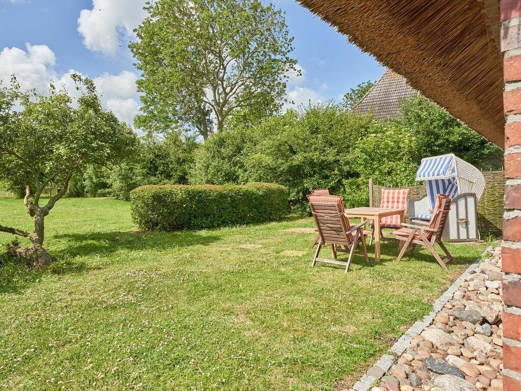Reetgedecktes Ferienhaus Haubarg-Kieker in Simonsberg, Halbinsel Eiderstedt
