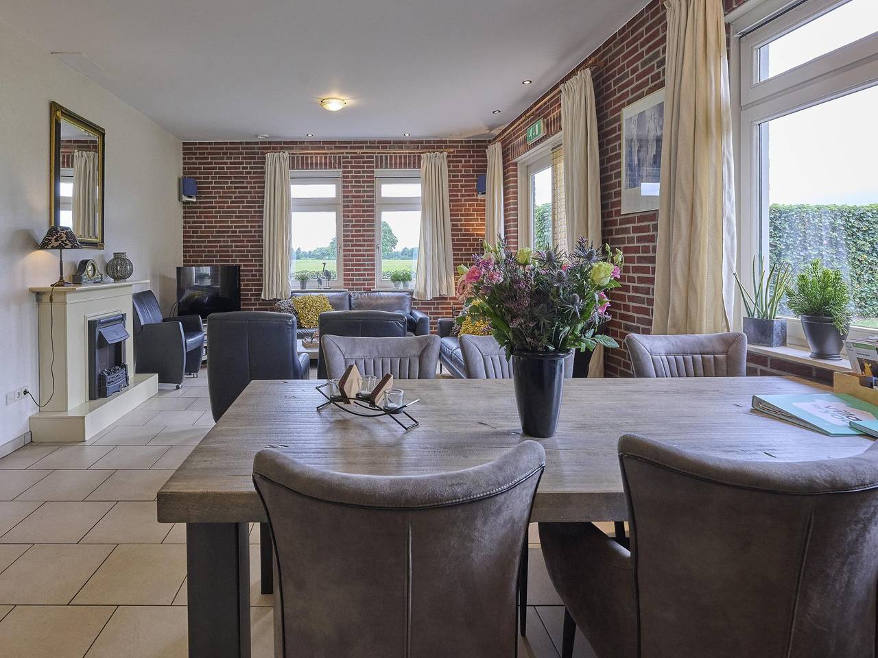 Casa de vacaciones para 13 personas con jardín in Neede, Güeldres