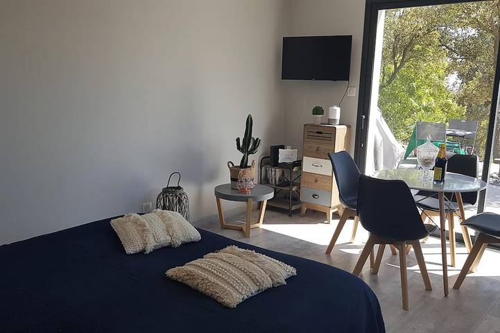 Location de vacances pour 2 personnes, avec jardin à Mornas - 3