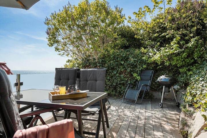 Vacation rental for 4 people, with terrace in Bornholm