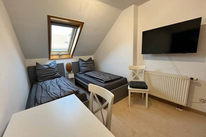 Entire apartment, Apartment Dießen am Ammersee, 2 min. walk to the lake, 3 bedrooms, terrace 80 sqm in Dießen am Ammersee, Ammersee