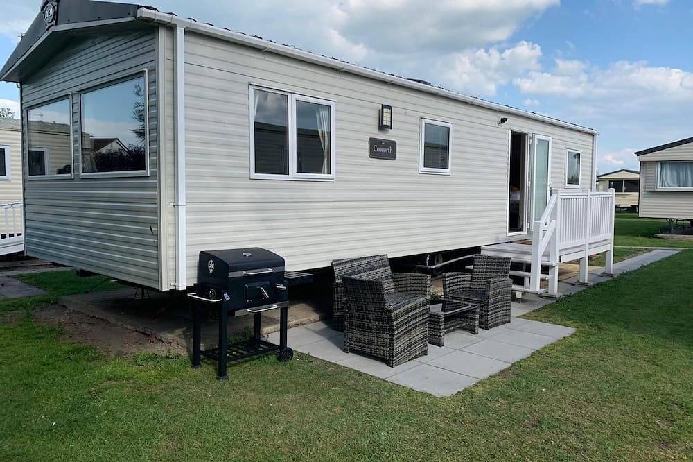 Static Caravan for 6 People in Burnham on Sea & Highbridge, Somerset