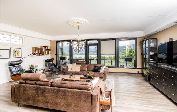 Ferienhaus für 5 Personen mit Terrasse in Vestnes, Nördliches Fjordnorwegen