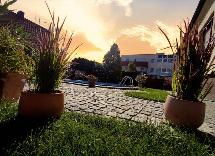 Apartamento de vacaciones para 3 personas, con terraza además de piscina y jardín - 1