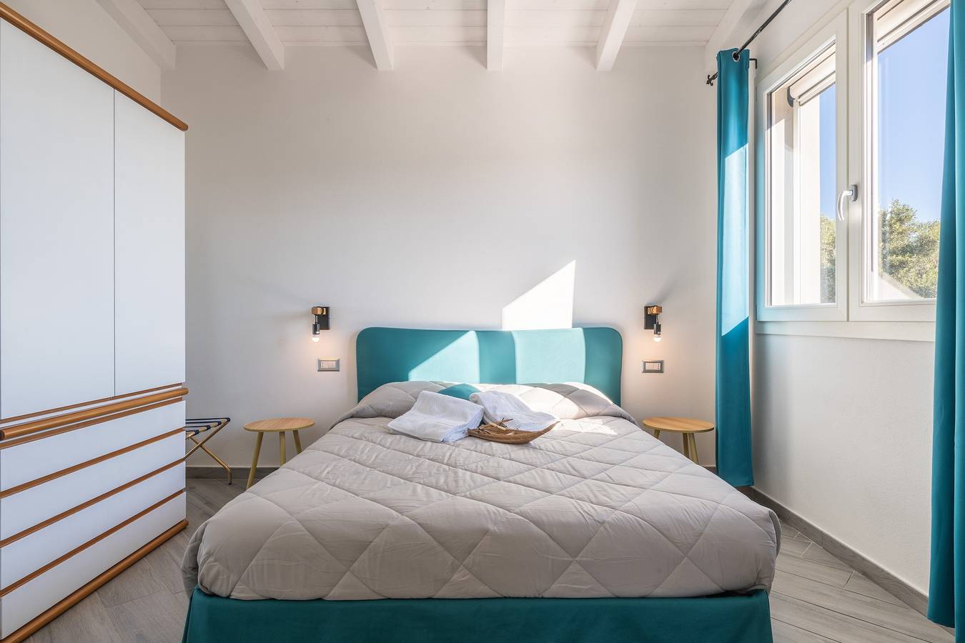 Moon – Double Room with Private Bathroom in Quartu Sant'Elena, Campidano