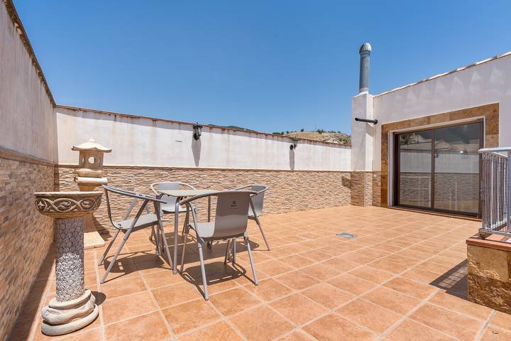 Holiday rental for 7 people in Granada Province
