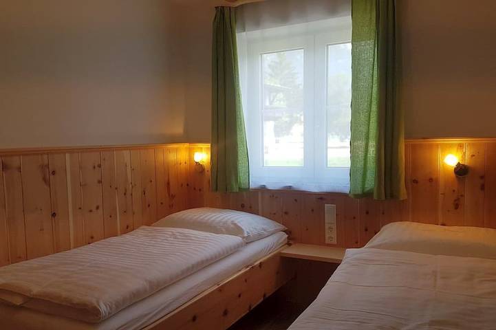 Ganze Wohnung, Ferienwohnung Grillbauer Erdgeschoß - Ferienhaus Grillbauer in Strobl, Bezirk Salzburg-Umgebung