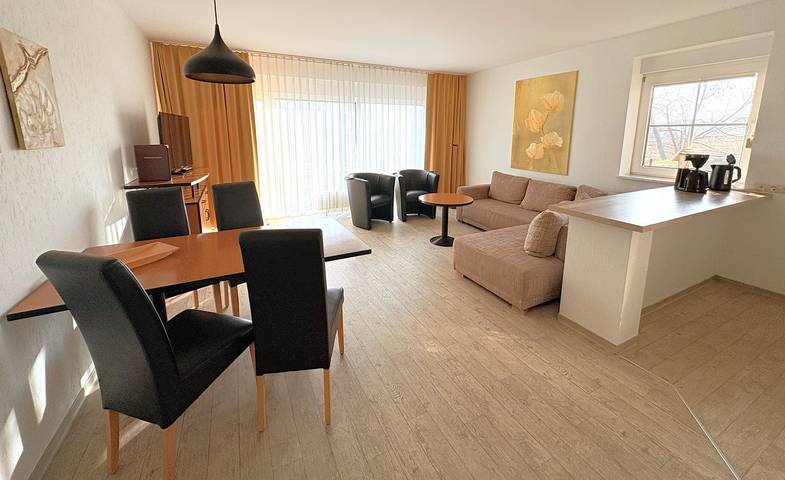 Ganze Wohnung, Ferienwohnung 50 – Familienfreundlich, Haustiere erlaubt, mit Terrasse und Wlan in Buschvitz, Bergen auf Rügen und Umgebung
