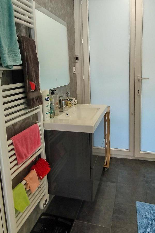 Double Room with Private Bathroom in Ploemeur, Côte des Mégalithes