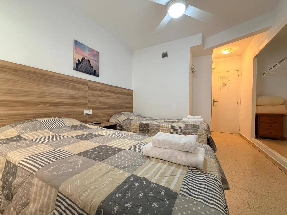 Pension El Parque in Calpe Old Town, Calpe