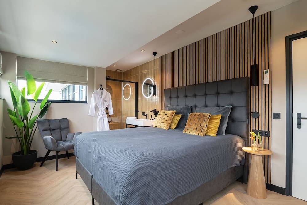 My Vaya villa mit privat Schwimmbad , Sauna , Hottub, fur 14 Gäste . in Ijsselmeer
