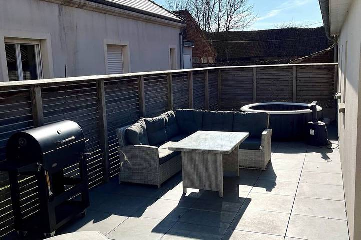 Cottage pour 4 personnes, avec jacuzzi et jardin