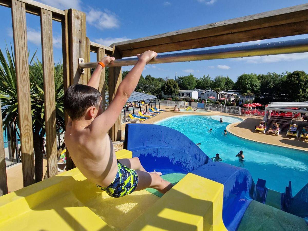 Camping les Chalands Fleuris in Saint-André-des-Eaux, Côte d'Amour