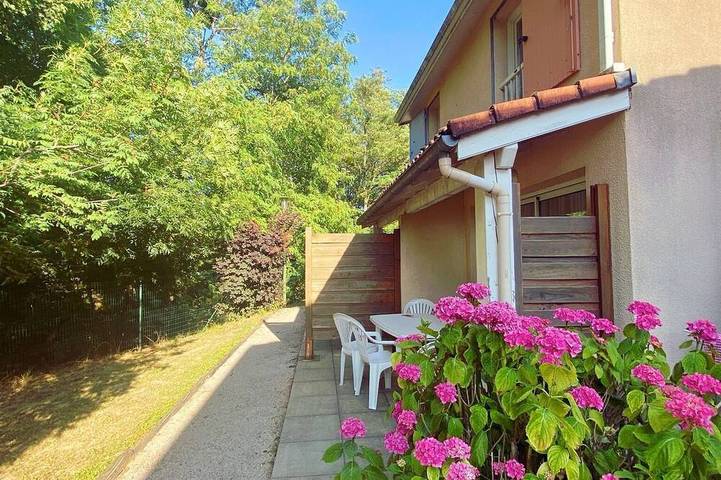 Petite Maison de Vacances in La Bastide-sur-l'Hers, Ariège