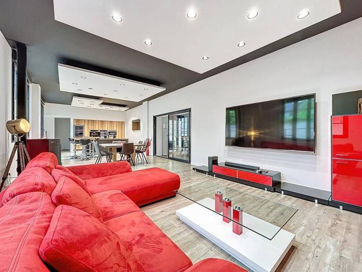 Gîte pour 10 personnes, avec terrasse et jacuzzi à Montluçon - 2