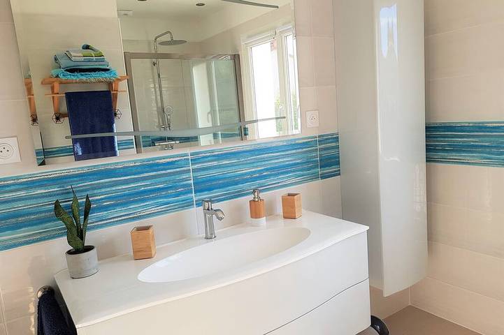 Location de vacances pour 4 personnes, avec terrasse et jardin à Nézignan-l'Évêque - 2