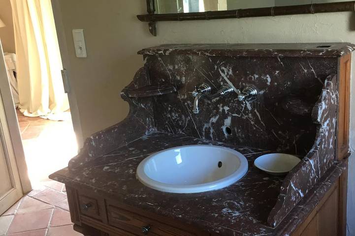 Gîte pour 2 personnes, avec jardin ainsi que terrasse et jacuzzi à Labastide-de-Lévis - 4