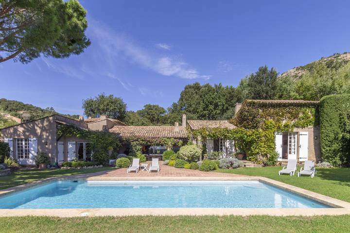 Villa pour 8 personnes, avec Terrasse et Jardin à Grimaud