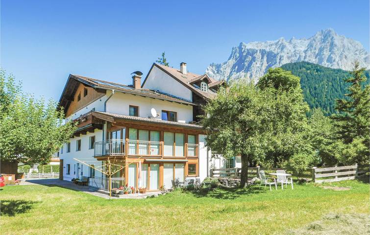 Ferienwohnung für 4 Personen, mit Terrasse in Ehrwald