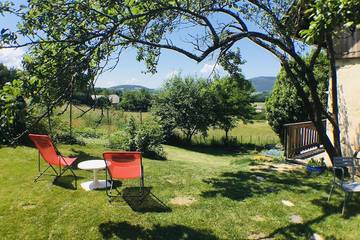 Gîte pour 3 personnes, avec jardin et balcon, animaux acceptés en Savoie
