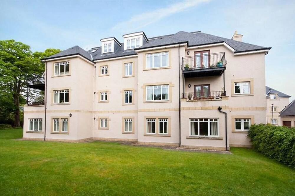 Entire apartment, Spacious and luxurious, Barnton - Cramond, Edinburgh - near golf, city, sea in Edinburgh, Edinburgh and Lothian