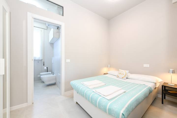 Appartamento intero, Mgh- Amai Small Holiday Cottage in Manerba del Garda, Prealpi Gardesane