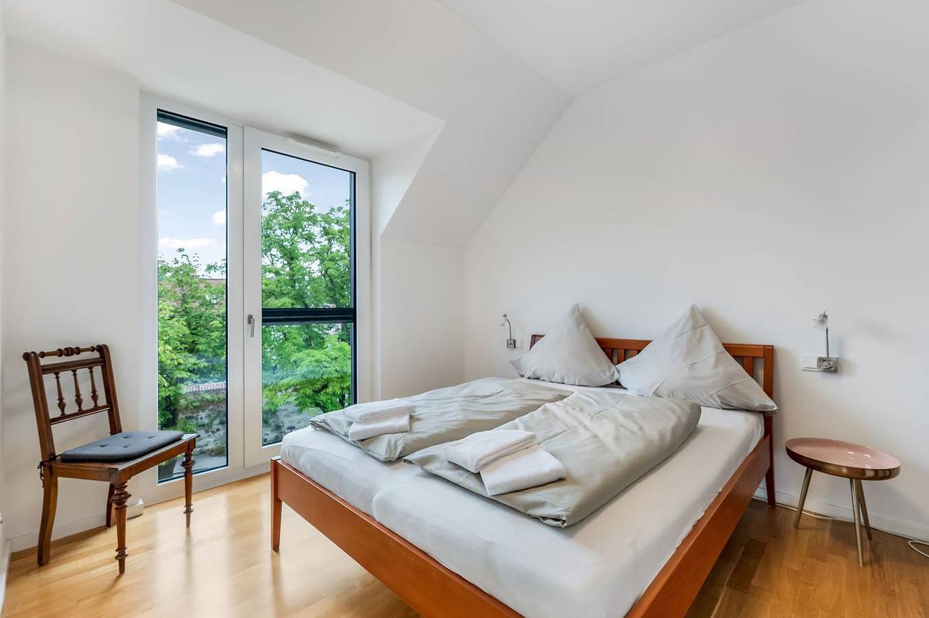 Ganze Wohnung, Ferienwohnung Urlaubsglück - lichtdurchflutete Wohnung mit Balkon und Seesicht in Lindau, Bayerisch Schwaben