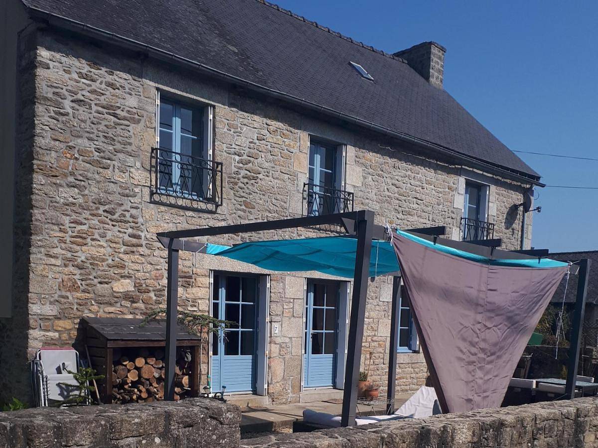 Gite Bleu Brittany near Dinan in Plumaudan, Région de Dinan