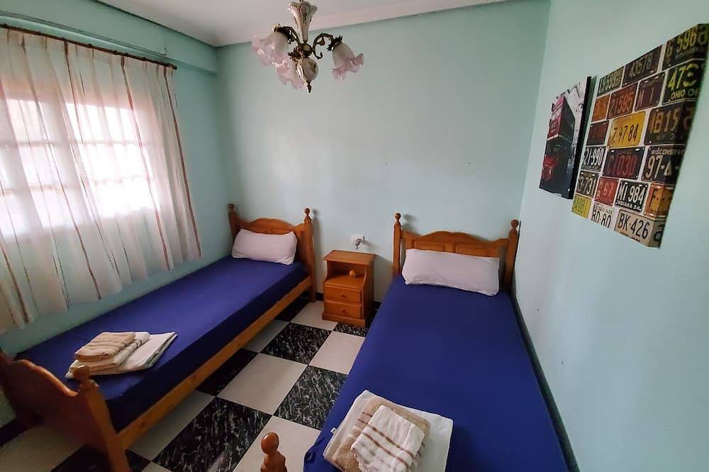 Great Townhouse 1st line beach Moncofar, Barbecue, Solarium and high speed Wifi in Moncofa, Costa del Azahar