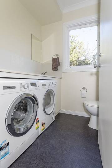 Holiday Home for 7 People in Halls Gap, Shire of Northern Grampians, Photo 3