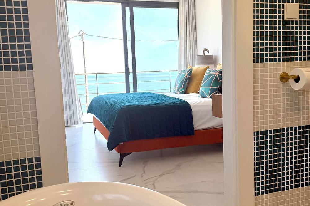 Luxusvilla mit atemberaubendem Meerblick in El Campello, Costa Blanca
