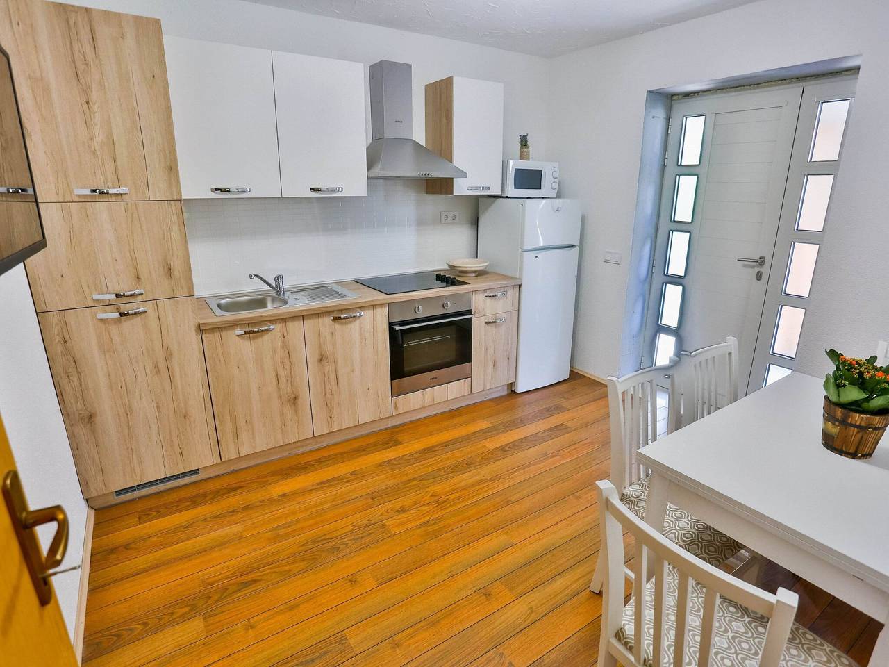 Ganze Wohnung, Apartments Lenka - Two Bedroom Apartment with Garden Terrace A4 in Sutivan, Brac