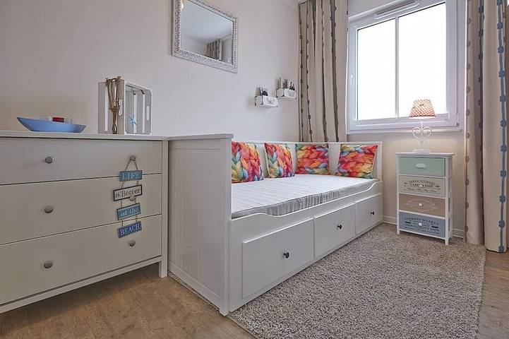 Ganze Wohnung, Charmante Suite mit Pool-Saunalandschaft, Spa-Wellnessbereich, Restaurant. in Börgerende, Börgerende-Rethwisch