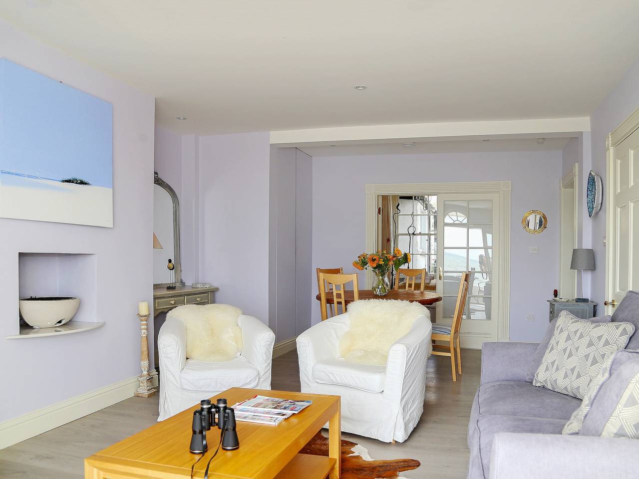 Seashore Apartment in Sandgate, Kent
