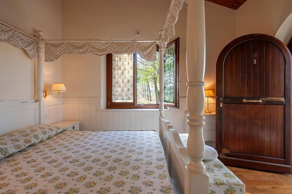 Schönes Haus mit 6 Schlafzimmern in. in Treia (Italien), Macerata Provinz