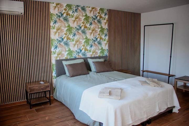 Casa rural para 16 personas, con piscina además de vistas y jardín en Alfàs del Pi - 3