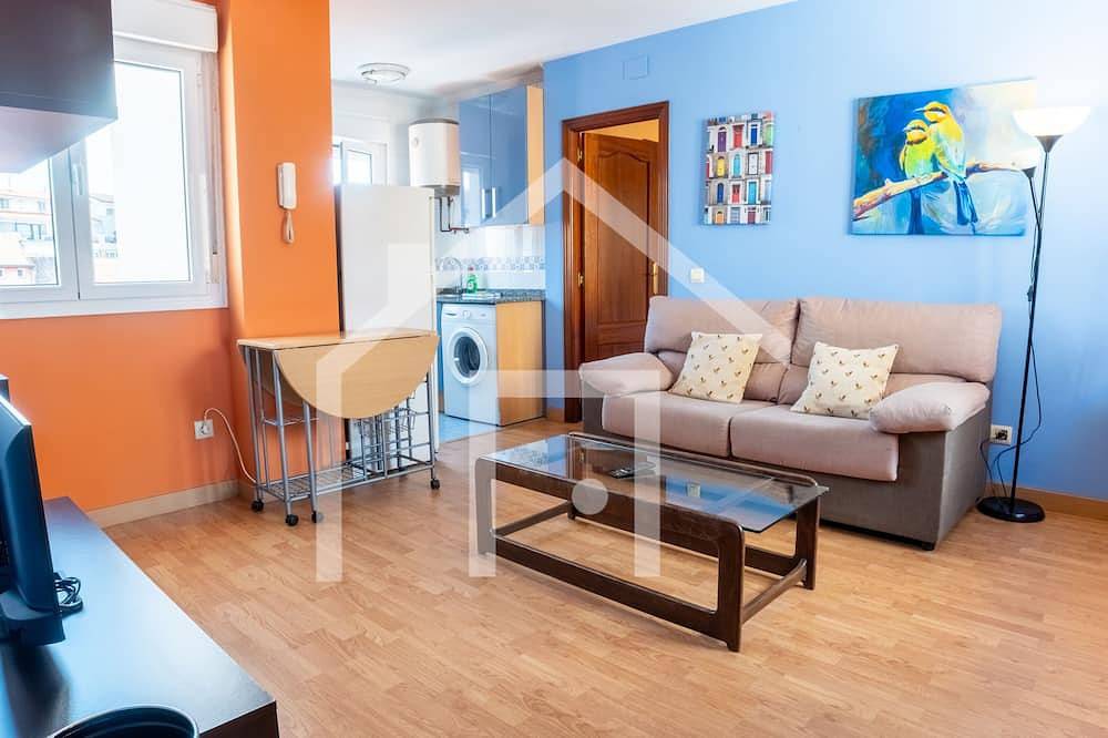 Apartamento entero, Apto Niemeyer - Avilés centro in Avilés, Costa Verde