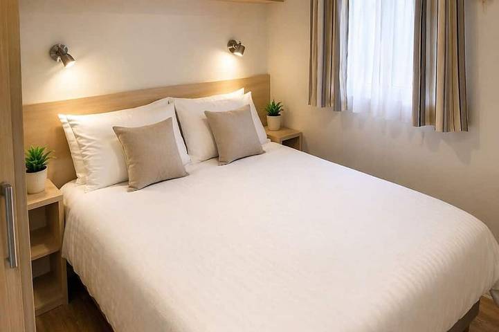 Comfortabel chalet met 2 slaapkamers – 500 m van strand – terras & parking in Knokke-Heist, Belgian Coast