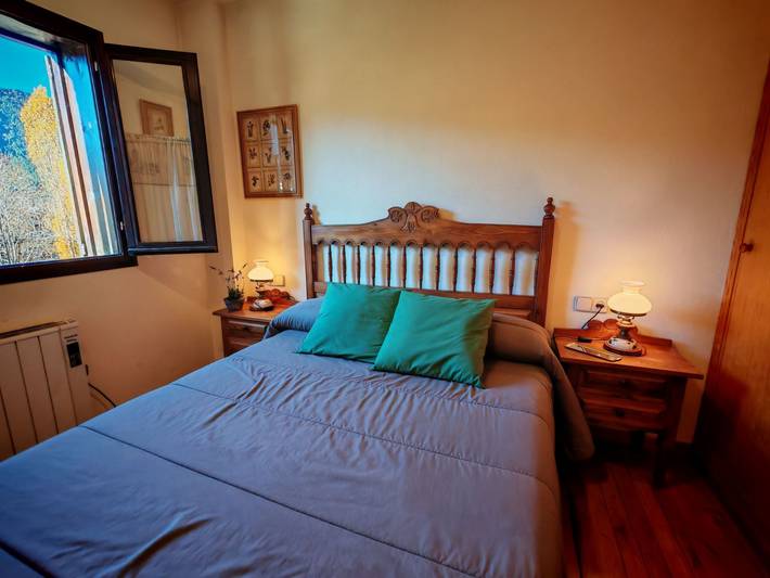 Gîte pour 4 personnes, avec balcon, animaux acceptés dans Vallee De Boi - 3