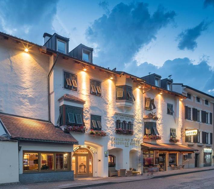 Hôtel pour 2 personnes, avec piscine ainsi que jardin et vue