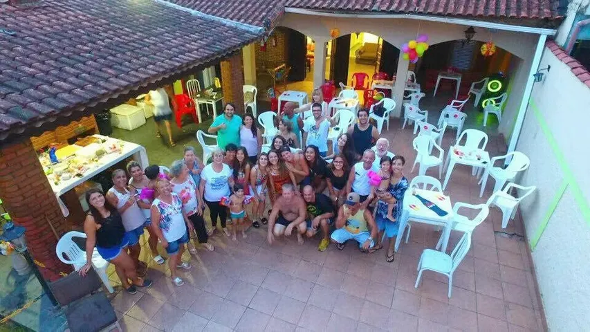 Casa vacanza per 13 persone, con piscina e giardino - 1